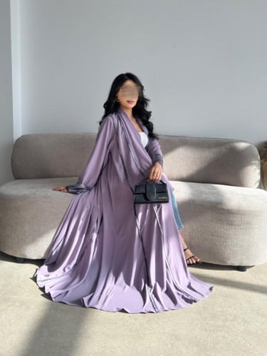 حرير كلوش مع تدخلات حرير مشجر موف فاتح