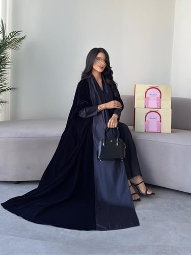 مخمل كحلي مع حرير كحلي نص بشت