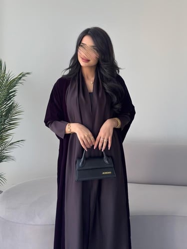 مخمل بنفسجي غامق مع حرير بنفسجي نص بشت