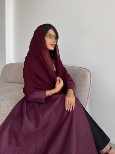 لنن هندي عنابي