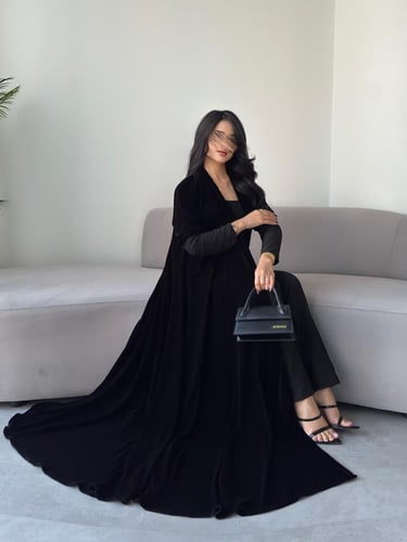 مخمل اسود دبل كلوش أكمام استرتش