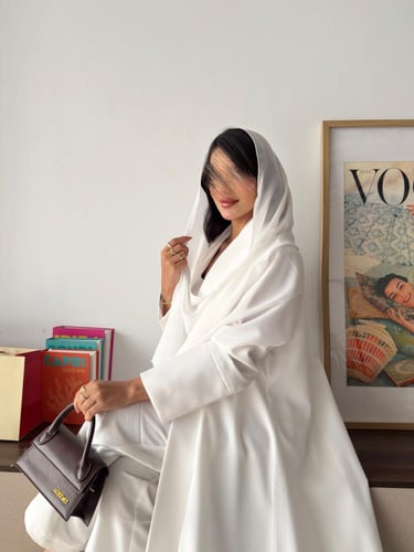 رسميه اوف وايت