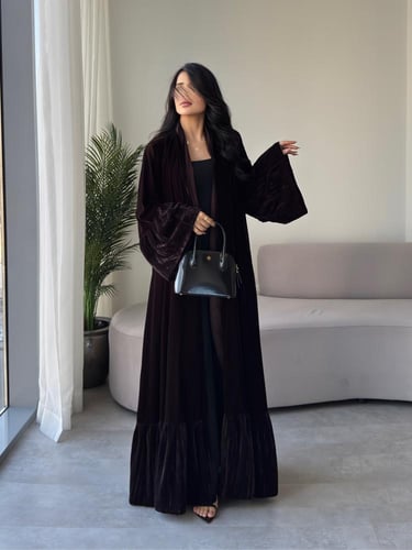 مخمل لون بني مع مخمل مكسر لون بني كلوش كويتي