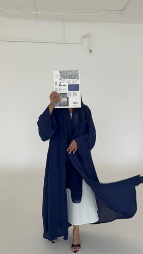 كلوش كحلي ( اللون يجي اغمق من الصور )