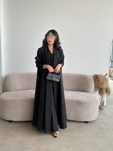 كريب لمار اسود من الأمام و من الخلف خلية كتان لون...