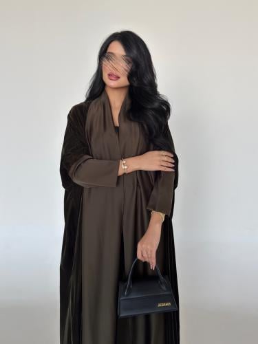 مخمل بني مع حرير بني نص بشت