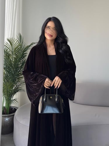 مخمل لون بني مع مخمل مكسر لون بني كلوش كويتي