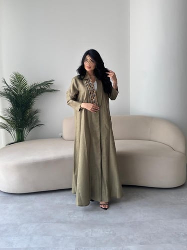 لنن رسمي عشبي مبطن