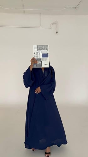 كلوش كحلي ( اللون يجي اغمق من الصور )