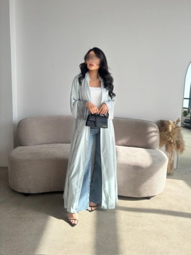 حرير كلوش مع تدخلات حرير مشجر تيفاني