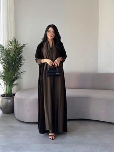 مخمل بني مع حرير بني نص بشت