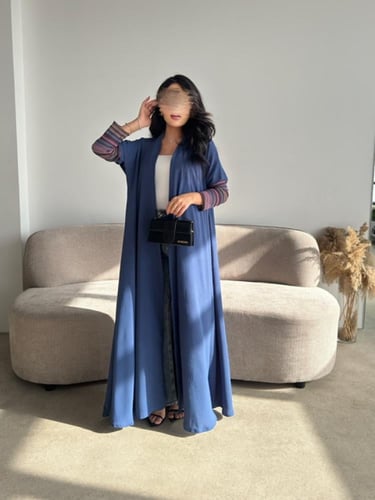 كريب مغسول بحري الأكمام دانتيل