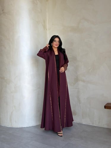 كريب لمار عنابي مع حرير ملون لماع