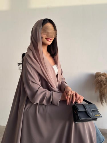 حرير بيج غامق دبل كلوش