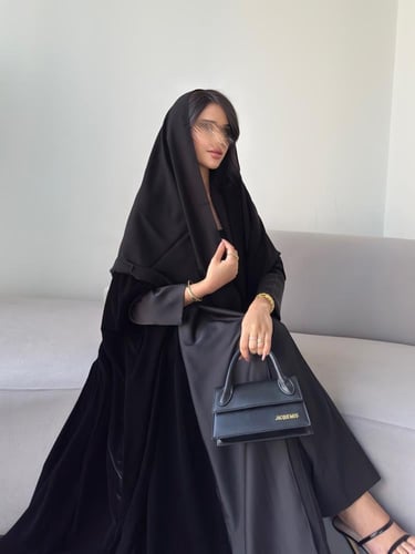 مخمل اسود مع حرير اسود نص بشت