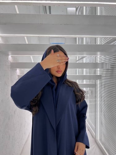 رسميه كحلي بتصميم ياقه