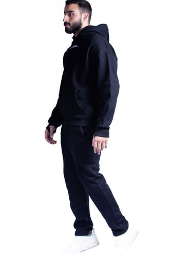 طقم be in the creative zone اسود وابيض