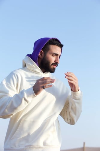 هودي be in the creative zone سكري وبنفسجي