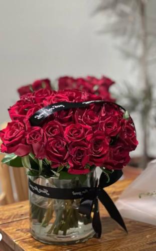 Monthly subscription - 4 vases per month