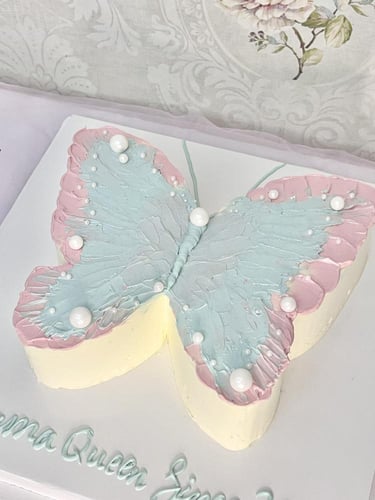 كيكه الفراشه ٨ انش