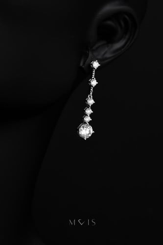 حلق دائري كبير سولتيرات