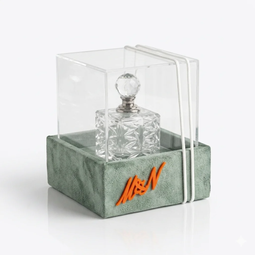 Tola Musk Crystal luxury distributions with velvet...