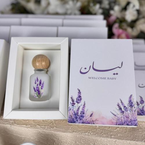 توزيعات عطور 30ملي مع الطباعه اقل عدد للطلب 6 قطع...