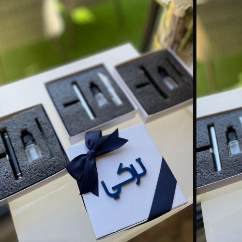 فواحات السياره مع الاسم 3D مجموعة 12 حبه