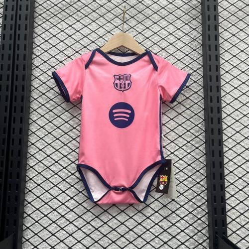 برتبوز برشلونه اللون الوردي