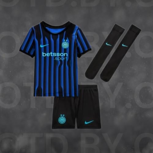 طقم اطفال انتر ميلان 2026