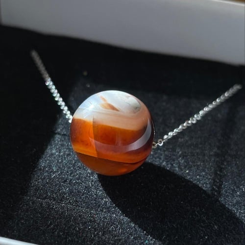 قلادة من حجر العقيق السليماني الطبيعي فضة (925)