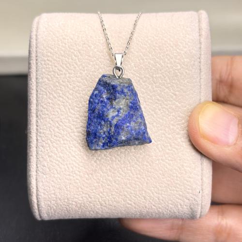 قلادة من حجر اللازورد الخام الطبيعي
