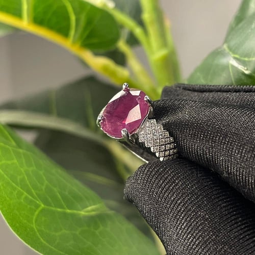 خاتم من حجر الياقوت الافريقي الطبيعي حجم كبير فضة...