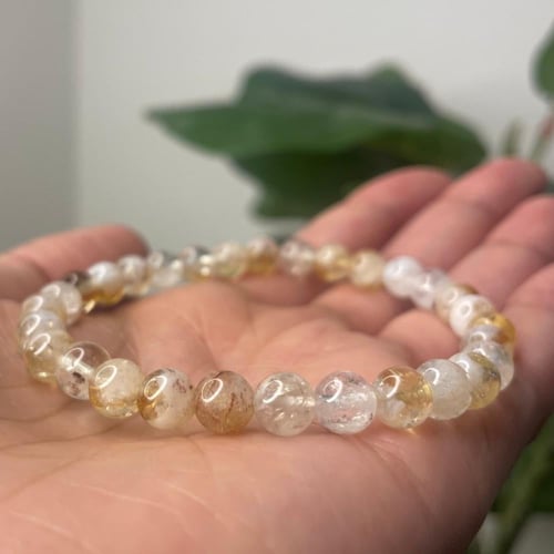 اسوارة من حجر السترين الطبيعي