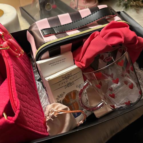 بوكس هدايا - BLACK