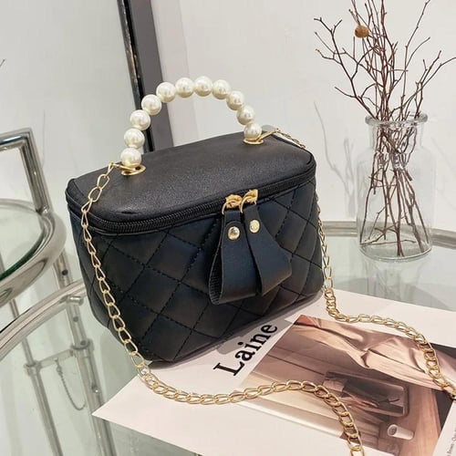 حقیبة نسائیة من الجلد الصناعي