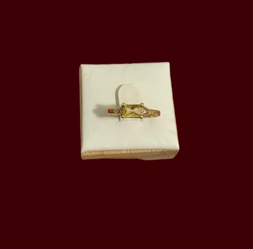 خاتم الكرستال ملون