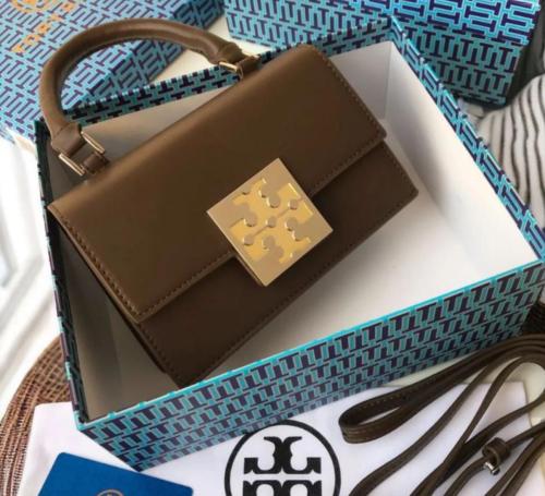 توري يورش لون كاكي