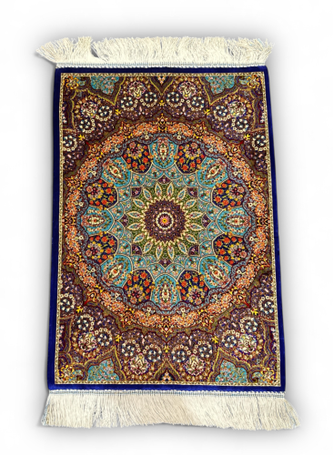 حرير ايراني يدوي 70*50