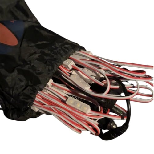 العقد الذكي باللمس