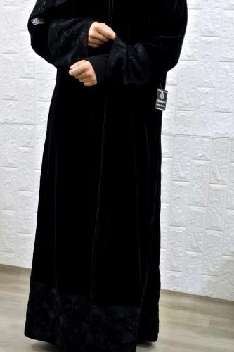 عباية سوداء قماش مخمل ىشتوي مع جاكار