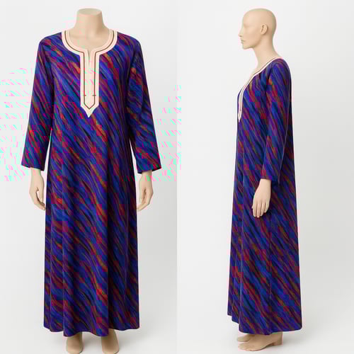 جلابية منزلية طويلة مطرزة بألوان فنية