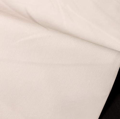 قماش فاخر كريمي رسمي