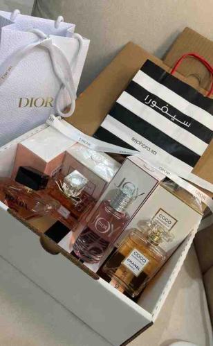 بكج 4 عطور (براد+ مس ديور بلومين+ شانيل كوكو مدموز...