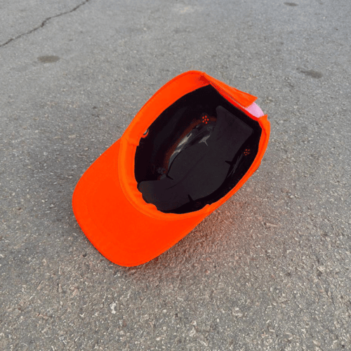 كاب سيفتي Safety Cap - خوذة كاب مميزة باللون البرت...