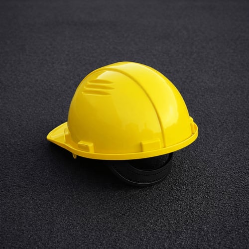 خوذة سلامة عمال أصفر Safety Helmet ( صناعة وطنية )
