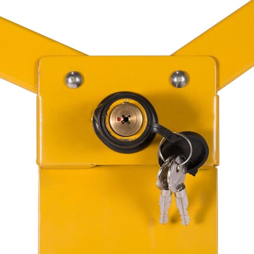 قفل عجلات للسيارة