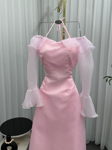 فستان ناعم وردي