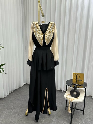 فستان اسود سهره