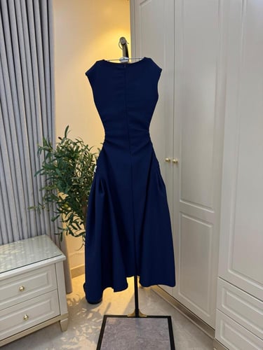 فستان ميد ثلاثه اللون